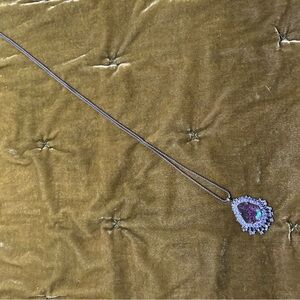 Fun Kendra Scott Necklace